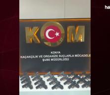Konya'da durdurulan ara&ccedil;tan cephanelik &ccedil;ıktı: 2 g&ouml;zaltı