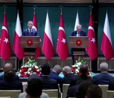 Cumhurbaşkanı Erdoğan: Filistin'de iki devletli &ccedil;&ouml;z&uuml;me desteğin s&uuml;rmesini bekliyoruz