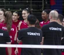 A Milli Kadın Voleybol Takımı, VNL'nin ikinci haftasında 4'te 4 yaptı