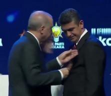 CHP'den istifa eden Haymana Belediye Başkanı Levent Ko&ccedil; AK Parti'ye katıldı. 