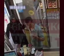 Eşini &ouml;ld&uuml;rmek isterken silahı tutukluk yaptı! 