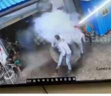 Hindistan'da feci olay! &Uuml;zerinde oturdukları lastik bomba gibi patladı: 1 &ouml;l&uuml;, 3 yaralı