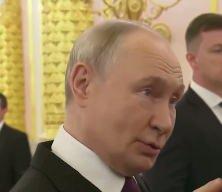 Rusya Devlet Başkanı Putin Ukrayna ile barış g&ouml;r&uuml;şmelerine hazırız dedi...