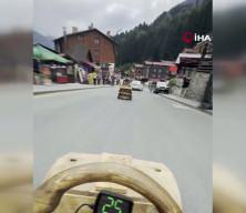Tahtadan yaptı, 79 kilometre hızı g&ouml;rd&uuml;! "Laz Ralli"ye Jandarma el koydu