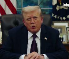 Trump&rsquo;tan g&ouml;&ccedil;menlere sert darbe: Y&uuml;z binlerce haitili ve suriyeli sınır dışı riskiyle karşı karşıya