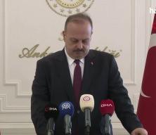 Ankara Valisi Canbolat, başkentte 52 bin sahipsiz hayvanın toplandığını a&ccedil;ıkladı