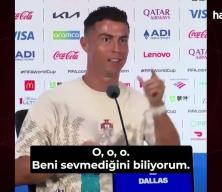 Ronaldo basın toplantısında &ccedil;ıldırdı! Gazetecilere fır&ccedil;a &uuml;st&uuml;ne fır&ccedil;a attı