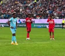 Galatasaray'da ilk imza eski Fenerbah&ccedil;eli futbolcudan geldi