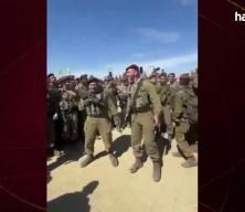 İsrail ordusu, ateşkese rağmen saldırılarını s&uuml;rd&uuml;rd&uuml;ğ&uuml; L&uuml;bnan'da 1 subayının &ouml;ld&uuml;r&uuml;ld&uuml;ğ&uuml;n&uuml; duyurdu