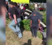 Sakarya'da otomobil su kanalına devrildi! Anne ve kızından acı haber!