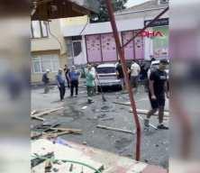 Sarıyer&rsquo;de fren yerine gaza basan cip s&uuml;r&uuml;c&uuml;s&uuml; 5 aracı bi&ccedil;ti: İşte kaza anı