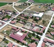 113 yıllık mahalle g&ouml;renleri şaşırtıyor: D&uuml;zeniyle Barcelona'yı andırıyor