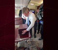 Cumhurbaşkanı Erdoğan'ın liderlere hediye ettiği yerli tabancalar basına tanıtıldı