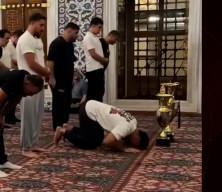 Altın kemeri takan Erkan Taş zaferini Selimiye Camii'nde ş&uuml;krederek kutladı