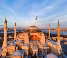 Ayasofya-i Keb&icirc;r Camii'nin zincirlerini kıran o tarihi kararın &uuml;zerinden tam 6 yıl ge&ccedil;ti