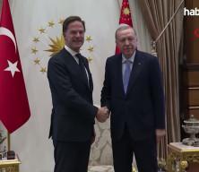 Cumhurbaşkanı Recep Tayyip Erdoğan'dan NATO zirve &ouml;ncesi iki &ouml;nemli g&ouml;r&uuml;şme