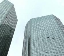 Deutsche Bank&rsquo;tan T&uuml;rkiye tahmini: Dolar 51 TL, faiz y&uuml;zde 35 olacak
