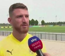 Mill futbolcu Salih &Ouml;zcan Beşiktaş ile 3+1 yıllık s&ouml;zleşme imzaladı