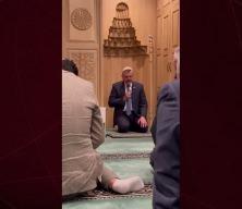 İ&ccedil;işleri Bakanı &Ccedil;ift&ccedil;i Meclis mescidinde yatsı namazı kıldırdı