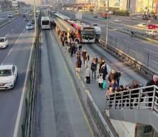 İstanbullular dikkat! Metrob&uuml;s g&uuml;zergahı 15 Temmuz'da değişiyor!