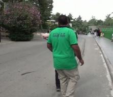 Kavurucu sıcağa kokteylli &ccedil;&ouml;z&uuml;m: Gaziantep&rsquo;te hayvanlar b&ouml;yle serinliyor