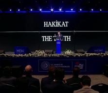 Sel&ccedil;uk Bayraktar: Yapay zeka rakamların ruhsuz labirentine sıkışmış bir istatistik yankısından ibarettir