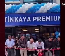 Tekel bayisinin a&ccedil;ılışına imam getirip dua okuttular!
