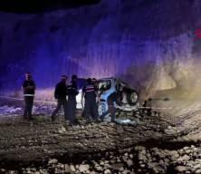 Bolu'da cip 15 metrelik u&ccedil;urumdan u&ccedil;tu: 2 sevgili hayatını kaybetti, 1 yaralı