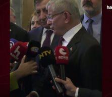 Davutoğlu'ndan &Ouml;zg&uuml;r &Ouml;zel'e 'k&uuml;&ccedil;&uuml;k parti' iması: Yolun sonuna geldik