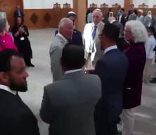 İngiltere Kralı 3. Charles, Cambridge Merkez Camisi'ni ziyaret etti