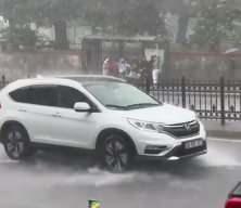 Kocaeli'de skuter ve motosiklet kullanımına olumsuz hava engeli