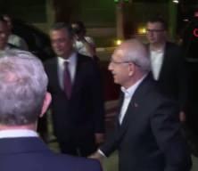 Mansur Yavaş &Ouml;zg&uuml;r &Ouml;zel&rsquo;i telefonla arayarak tebrik etti