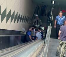 Şişli&rsquo;de g&ouml;rme engelli kişi metro raylarına d&uuml;şt&uuml;; itfaiye kurtardı