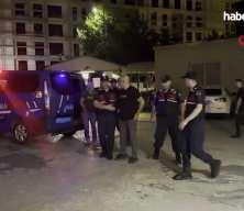 &Uuml;nl&uuml; y&ouml;netmen ve kardeşi Bursa&rsquo;da uyuşturucu operasyonunda g&ouml;zaltına alındı