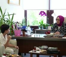 Gazze'nin &ccedil;ocuk el&ccedil;isi Ramadan Abu Jazar, AK Parti İstanbul İl Başkanlığını ziyaret etti