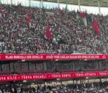 Rams Park'ta 50 bin &ouml;ğrenci salavat getirdi