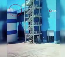 İki kişinin &ouml;ld&uuml;ğ&uuml; korkun&ccedil; patlamada dehşet anlarının g&ouml;r&uuml;nt&uuml;leri ortaya &ccedil;ıktı