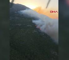Kaş'ta orman yangını! Havadan ve karadan m&uuml;dahale ediliyor