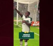 Attığı gol sevinci yarıda kaldı! İlgin&ccedil; anlar kamerada