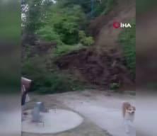 B&uuml;y&uuml;k&ccedil;ekmece'de toprak kayması meydana geldi