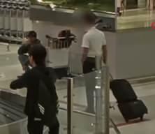 Endonezya havalimanına gelen pilot 70 bin ekstazi hapla yakalandı