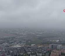  İstanbul&rsquo;da yaz g&uuml;n&uuml; kış havası: Leylekler g&ouml;&ccedil; yolunda
