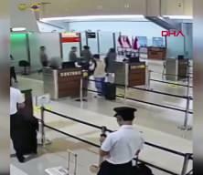 Pilot havalaminanında uyuşturucuyla yakalandı