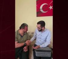 Tayini &ccedil;ıkan imamdan down sendromlu arkadaşına veda