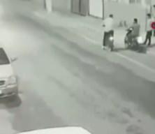 Yaşlı adamın feci sonu: Camiye giderken motosiklet &ccedil;arpması sonucu &ouml;ld&uuml;