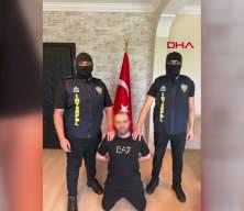 2 organize su&ccedil; &ouml;rg&uuml;t&uuml; elebaşı T&uuml;rkiye'ye iade edildi