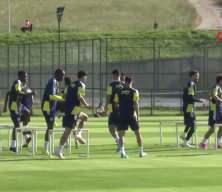 Avusturya basını Fenerbah&ccedil;e&rsquo;yi manşetlere taşıdı: &Ccedil;ok g&uuml;&ccedil;l&uuml;ler!