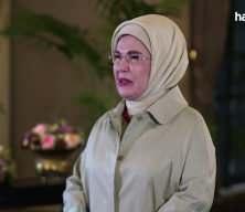 Cumhurbaşkanı'nın eşi Emine Erdoğan&rsquo;a Davos'tan &ouml;zel davet geldi