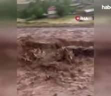 Erzurum'da sağanak sonrası Dumankaya Mahallesi'ni su bastı