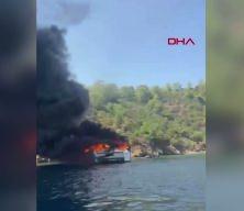 Fethiye&rsquo;de gezi teknesi alev aldı: 115 kişi tahliye edildi